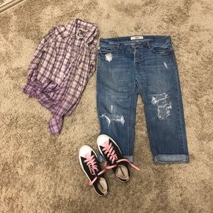 Hollister distressed cropped jeans
